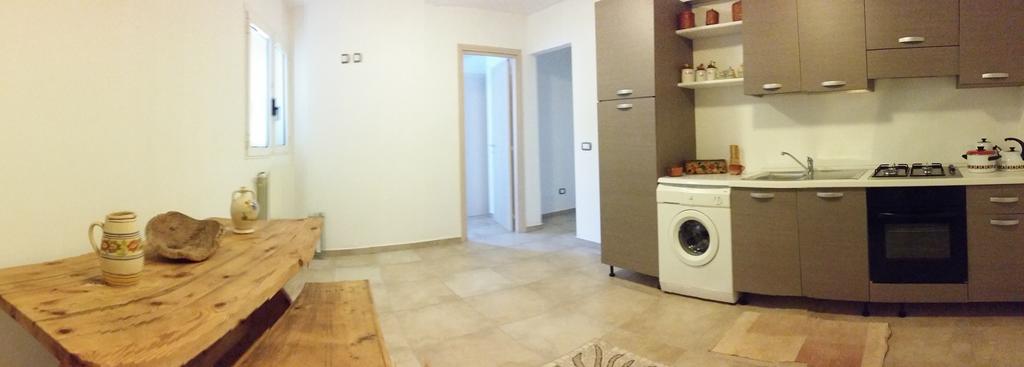 Paradiso Villa 奥斯图尼 客房 照片