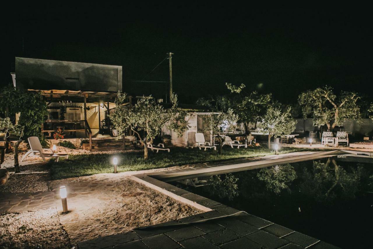 Paradiso Villa 奥斯图尼 外观 照片